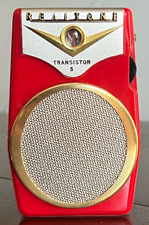 Super Rare 1958 Realtone TR-666 Transistor Radio... Mint & Works Great… Vintage. picture