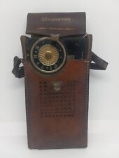 Vintage Magnavox Transistor Portable Radio w/ Case - Untested - Stuck In Case picture