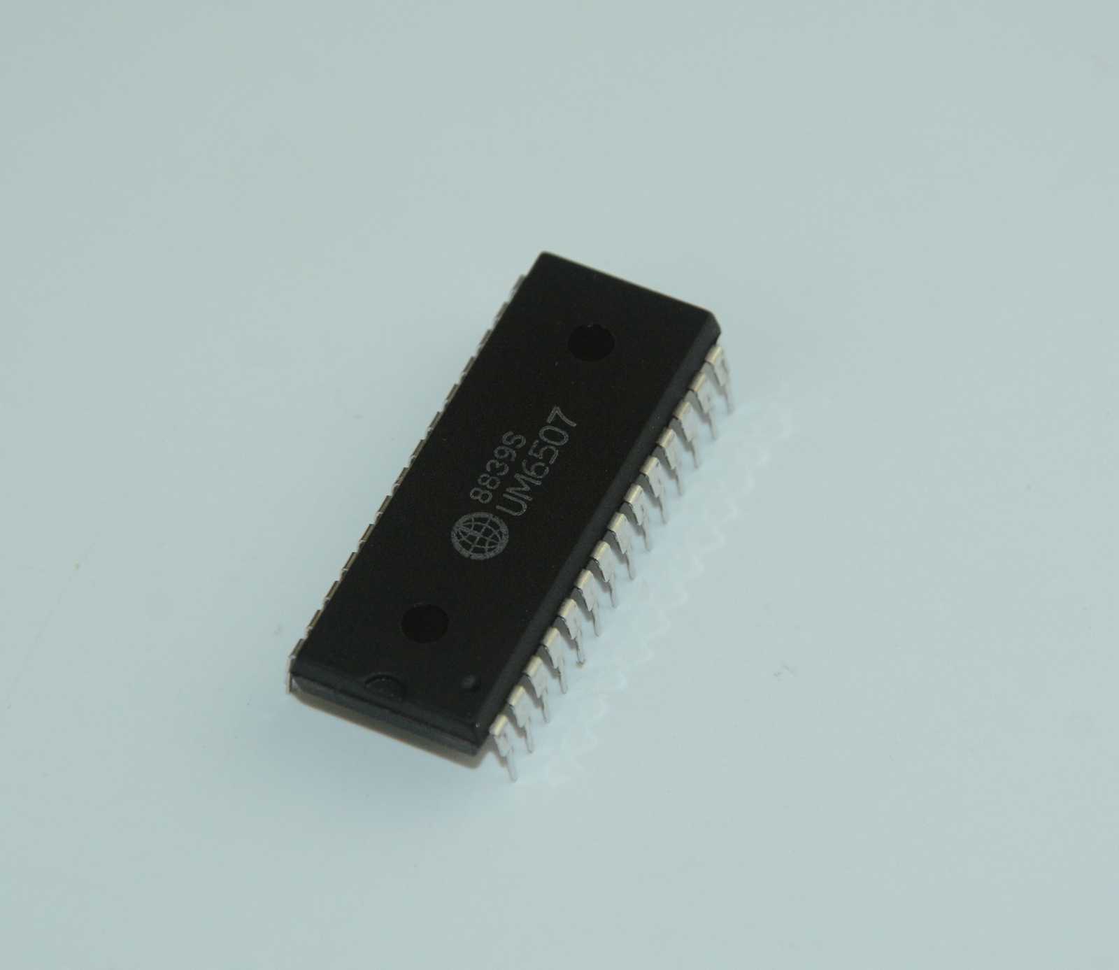 For UMC6507 CPU R6507P ROCKWELL 6507 UM6507 Vintage CPU PDIP28 NEW
