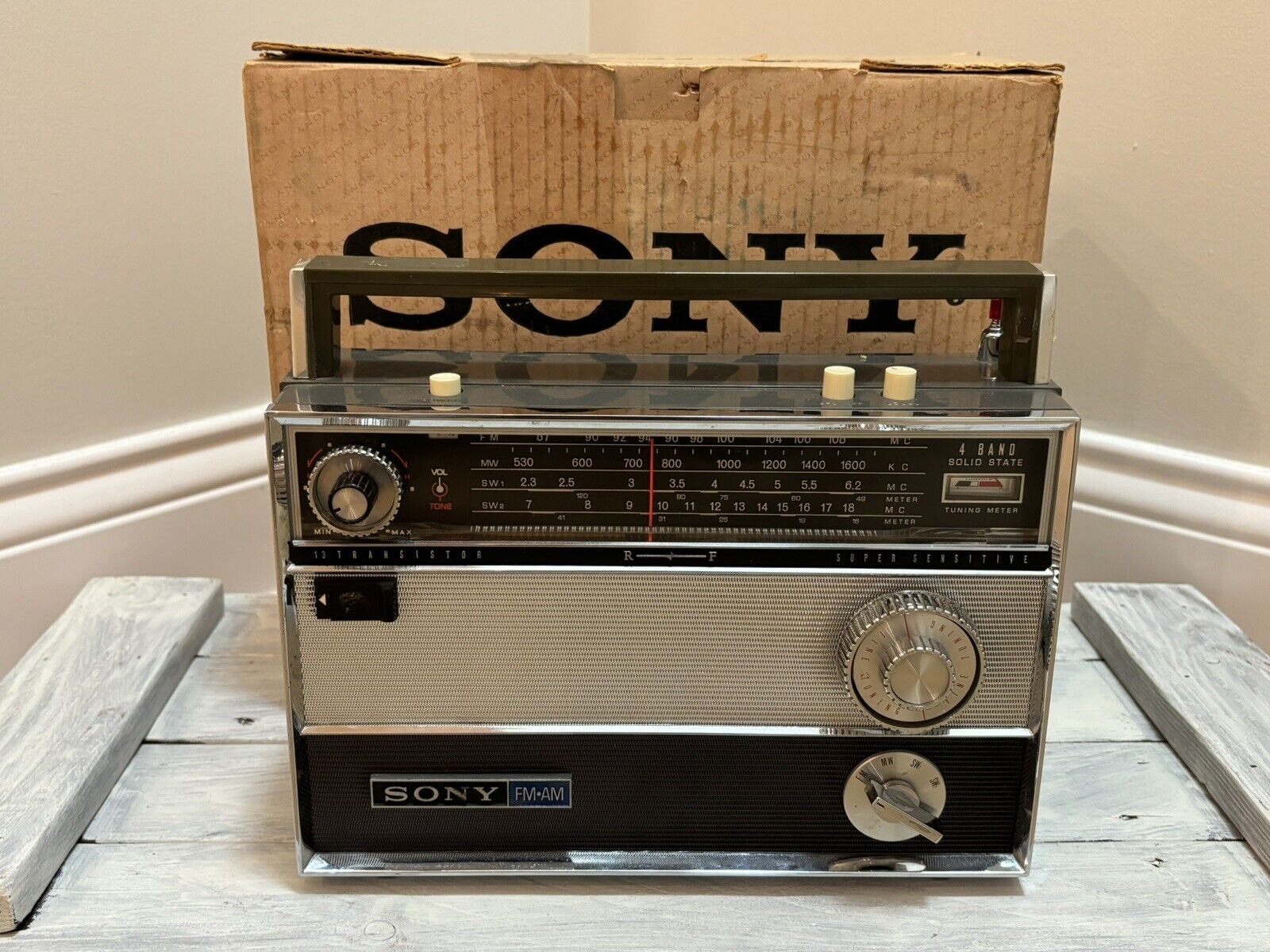 Sony Transistor Radio TFM-1000WA ~ With Box ~ Tested & Functional ~ Trusted