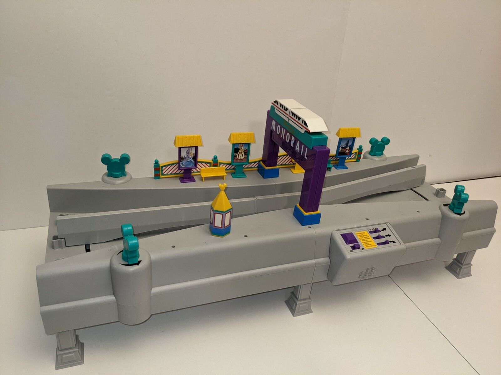 Disney World Monorail Switch Station  Playset Complete No Box Great Condition