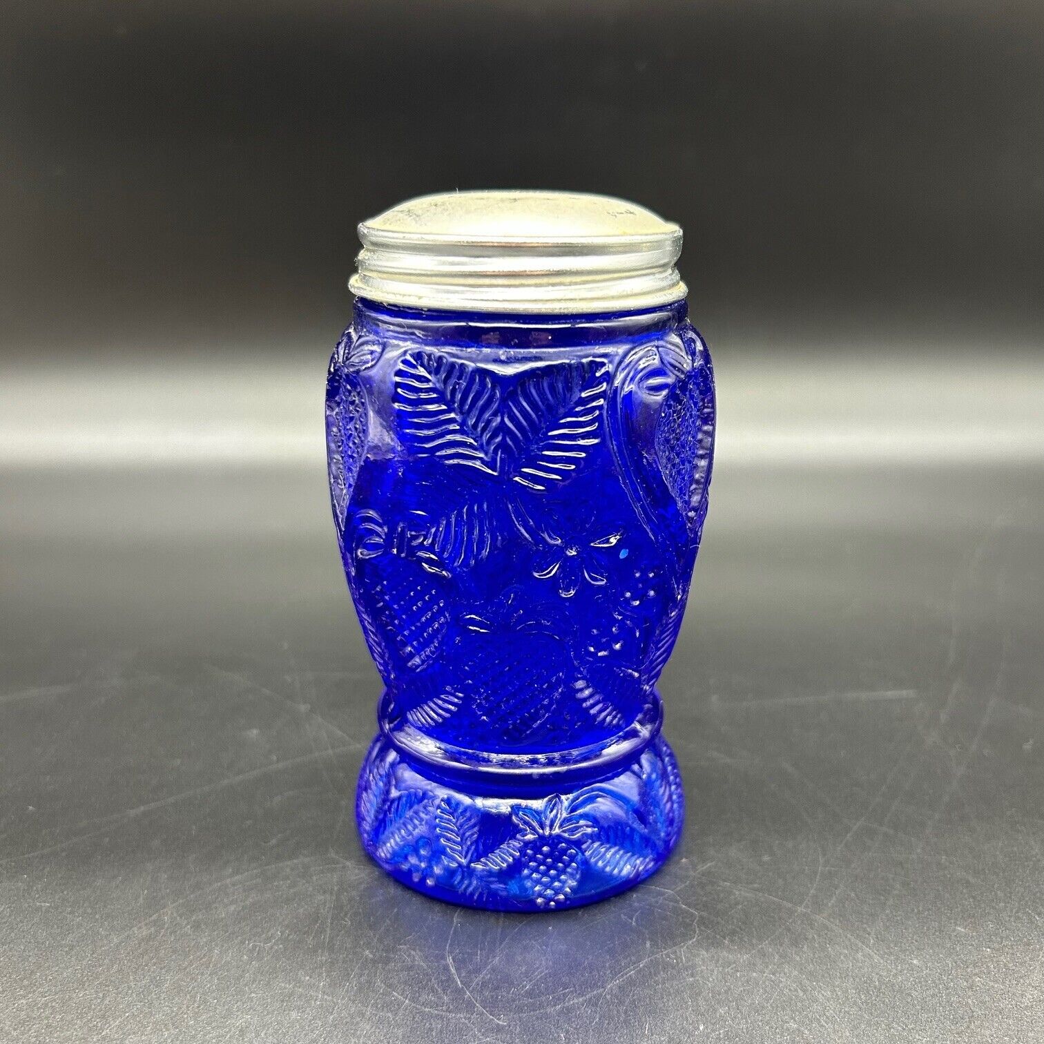 Glass Stovetop Shaker Inverted Strawberry in Cobalt Blue with Silvertone Lid
