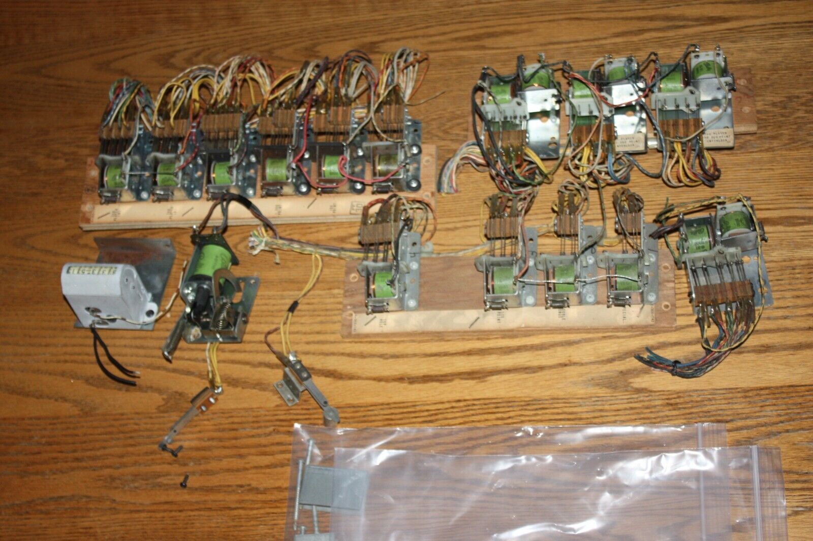 Bally mid-70\'s 1975 EM Pinball Relay Assembly Coils Parts Lot Untested for Parts