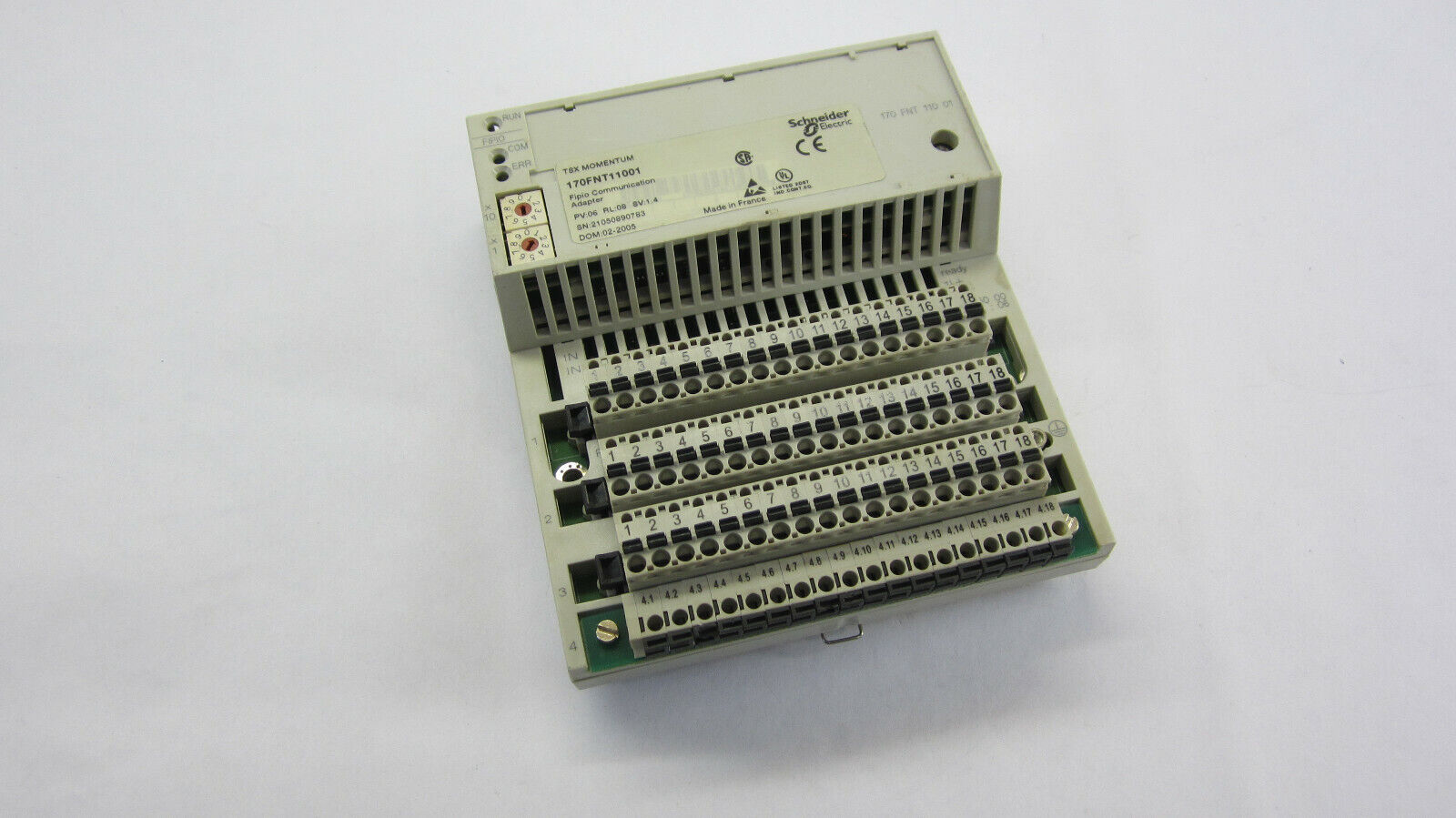 MODICON TSX MOMENTUM 170ADI35000 with 170FNT11001 Fipio communication adaptor