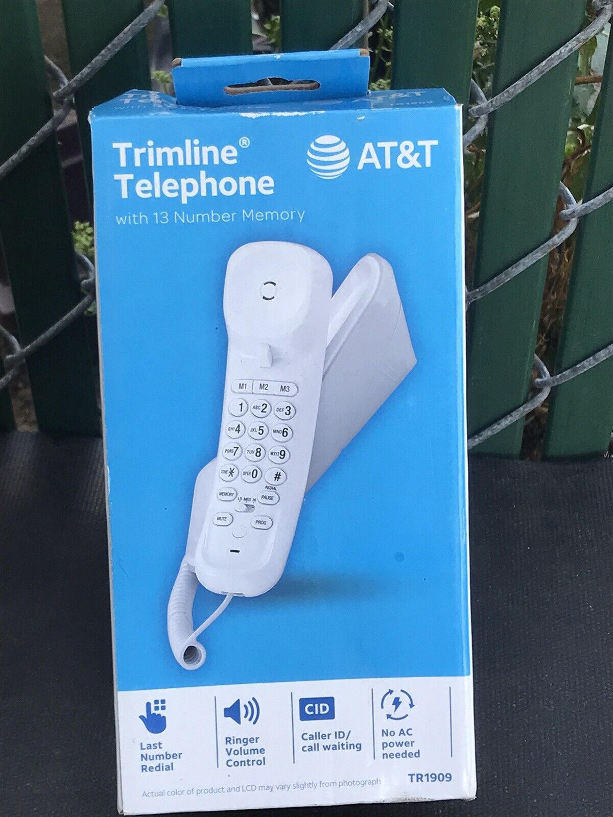 AT&T~Trimline Telephone~ White~TR1909~Caller ID-Waiting W/ 13 Number Memory~NEW