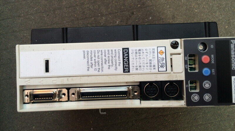 1PC USED  Panasonic servo drive    MQDA043D1A33