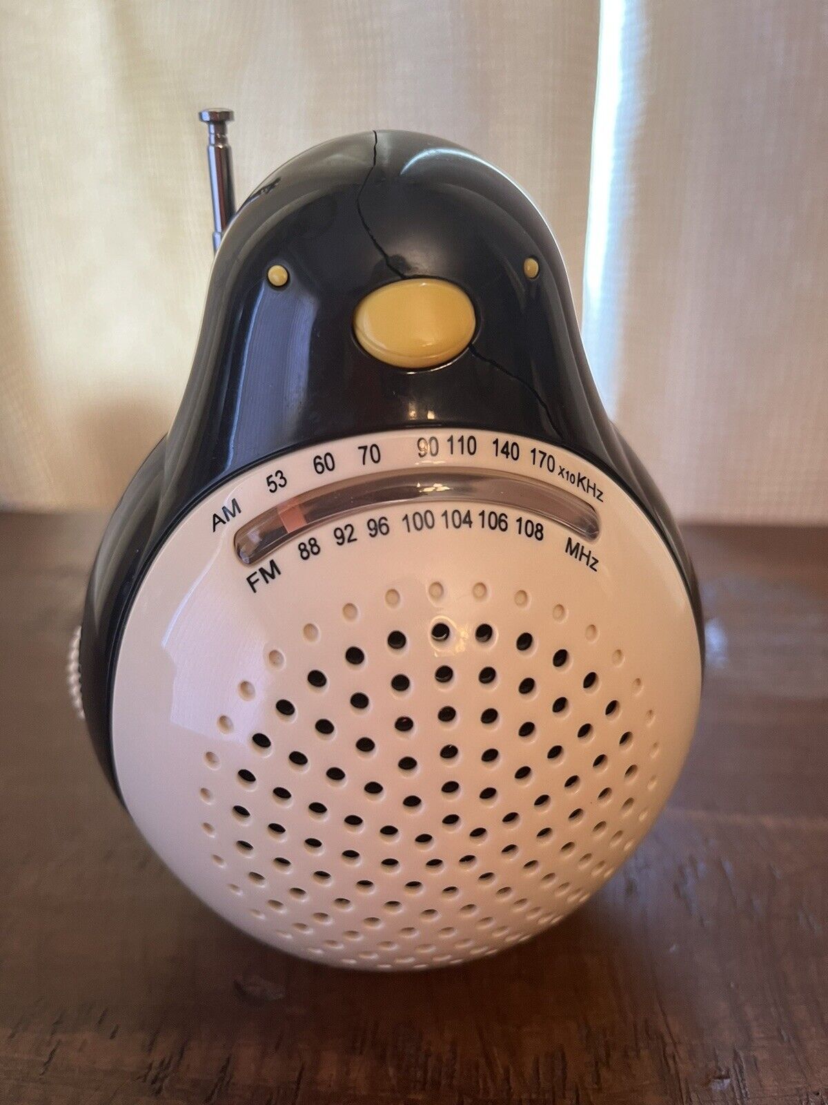 Transistor Vintage Radio Penguin By Elitronix  Unique