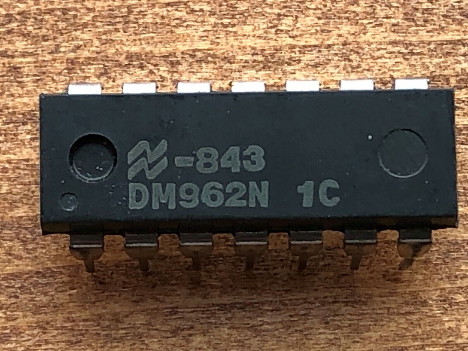 DM962N   Tripple 3-Input NAND Gate