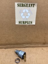 Switch push truck/FL (M4K) 28V 5930-00-004-3904 picture
