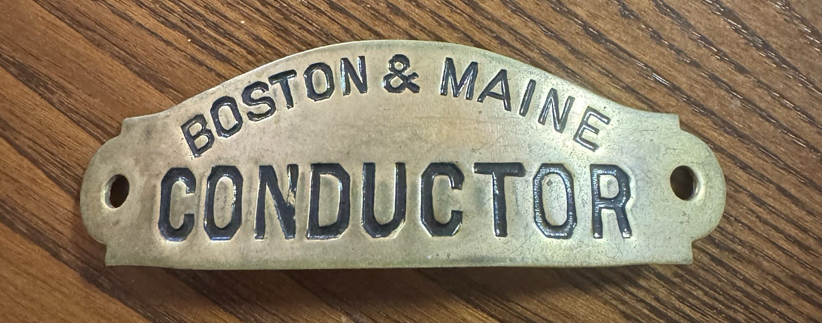 BOSTON & MAINE CONDUCTOR HAT BADGE BOSTON & MAINE CONDUCTOR HAT BADGE