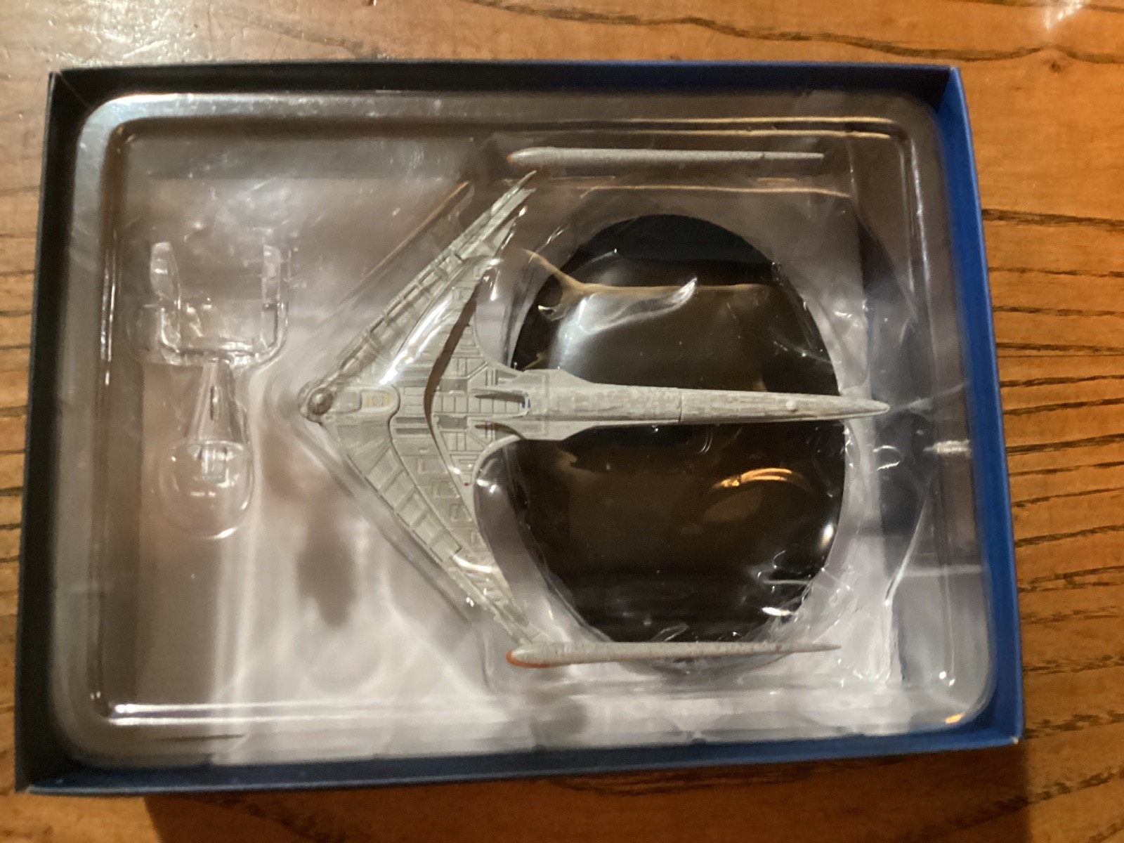 Eaglemoss Star Trek USS Altair Doug Drexler Voyager Concept New Eaglemoss Star Trek USS Altair Doug Drexler Voyager Concept New