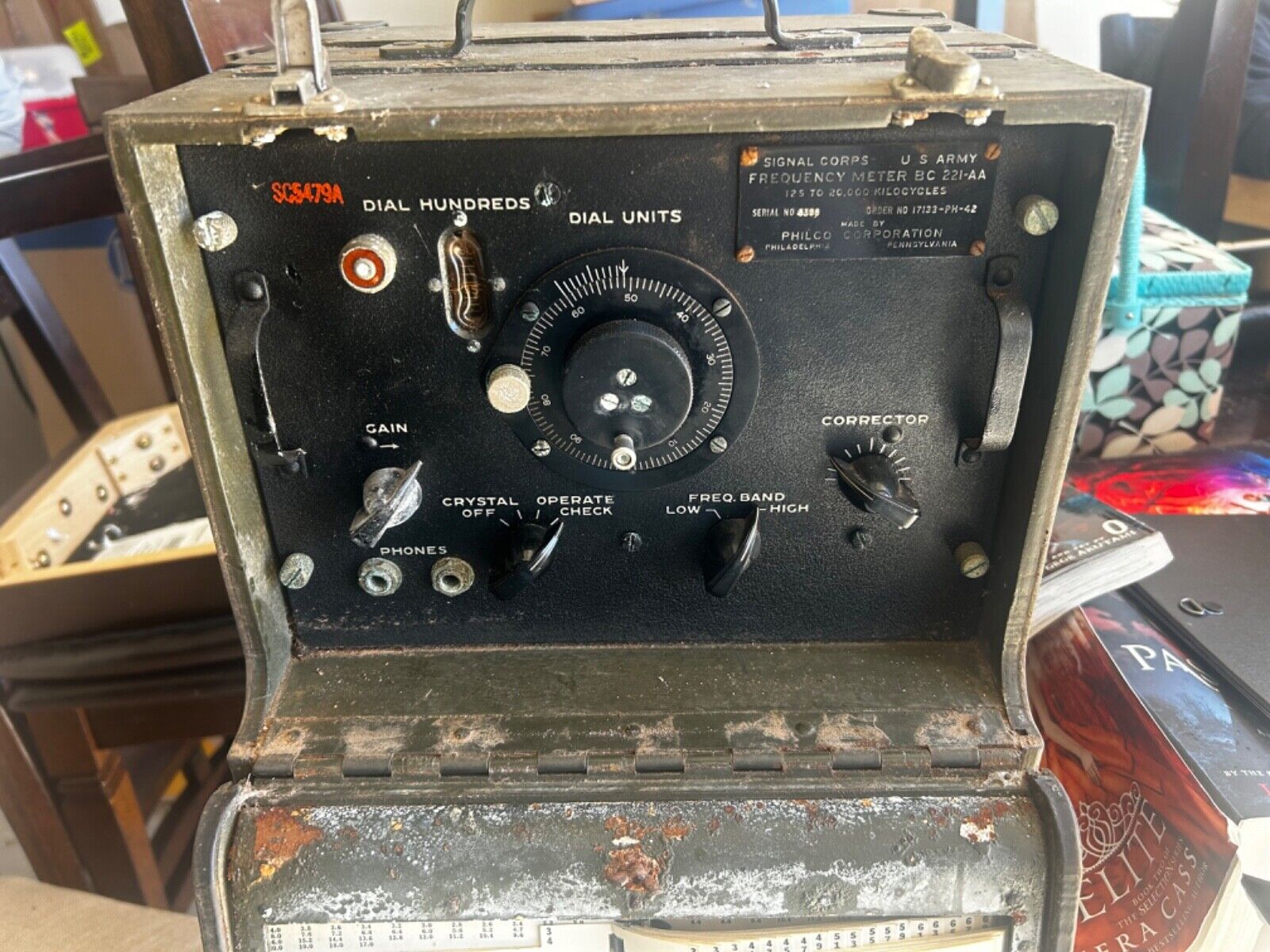 Vintage WW2 U.S.Army Signal Corps Frequency Meter BC-221-AA Serial 4002 & Index