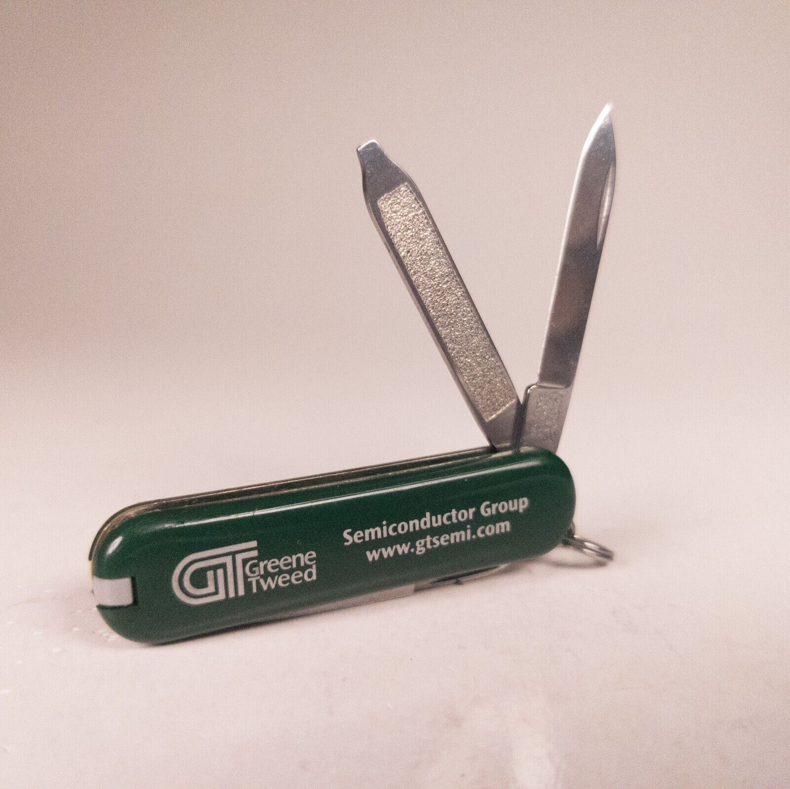 Victorinox Swiss Army Knife Classic SD OD Green Greene Tweed Semiconductor Group