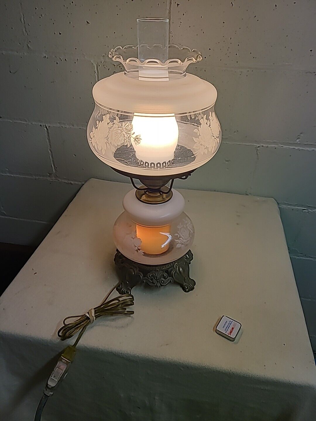 Vintage Hurricane 3 Way Switch Lamp - Please See Description 
