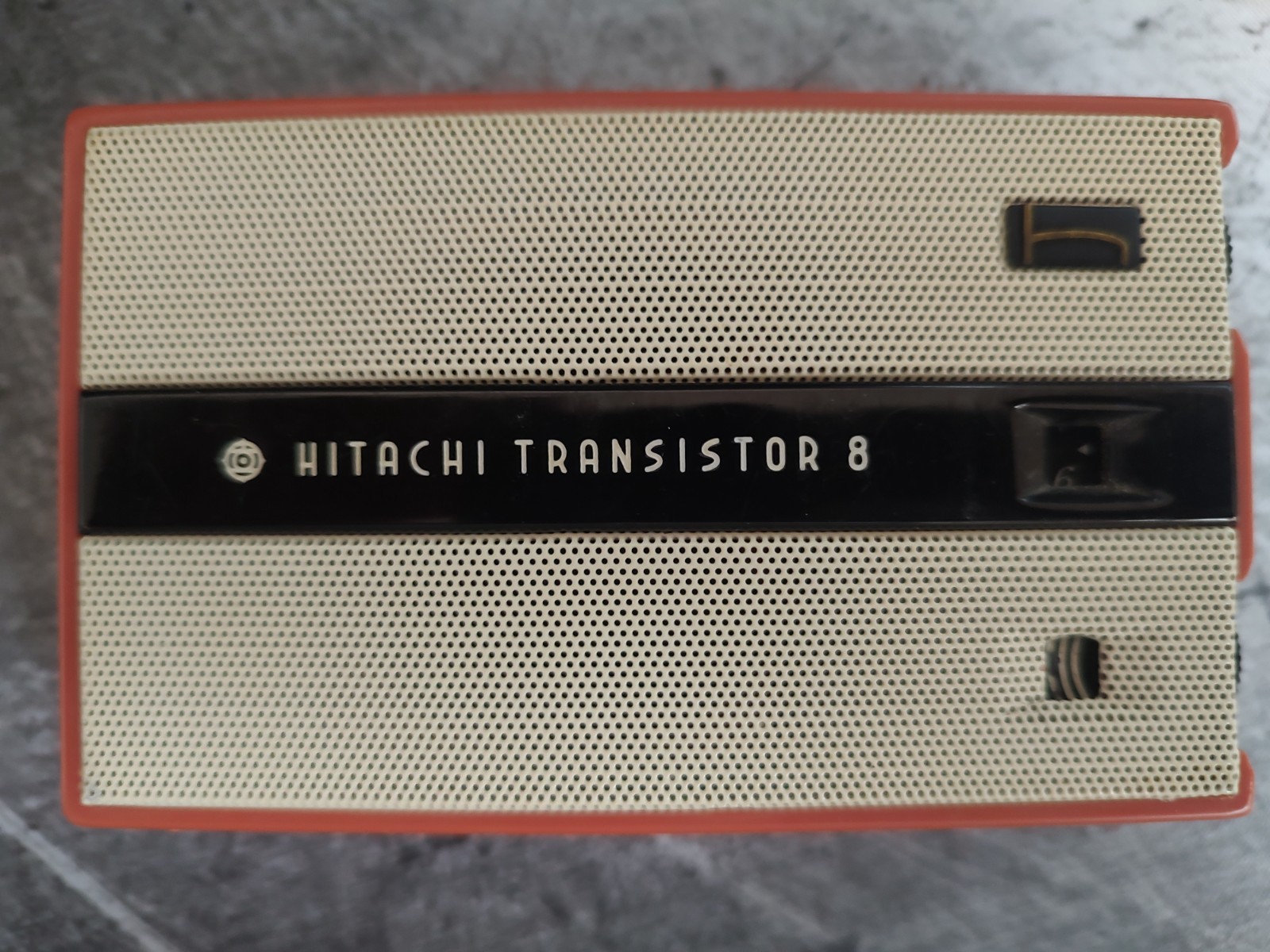 Rare Hitachi Transistor 8 Pink Marie Salmon Radio Japan w/ Case Tested Works