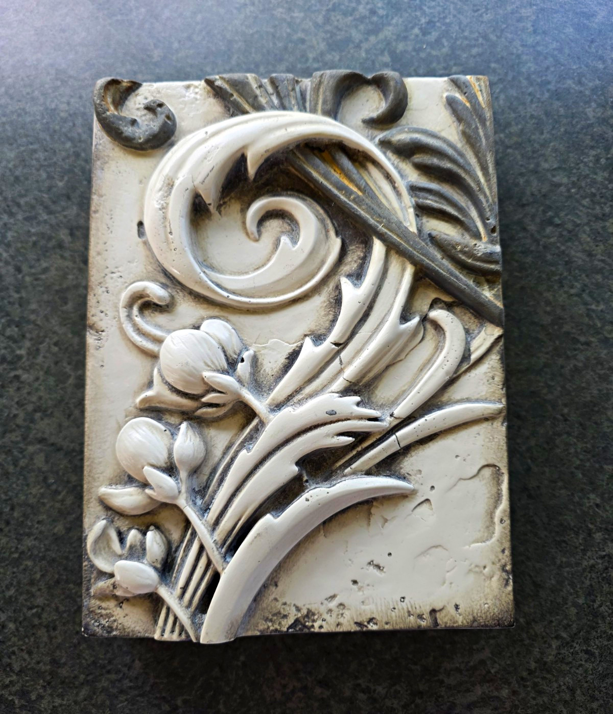 Sid Dickens Memory Block Tile T-283 Royal Fern Raised Relief 3D Effect Sid Dickens Memory Block Tile T-283 Royal Fern Raised Relief 3D Effect