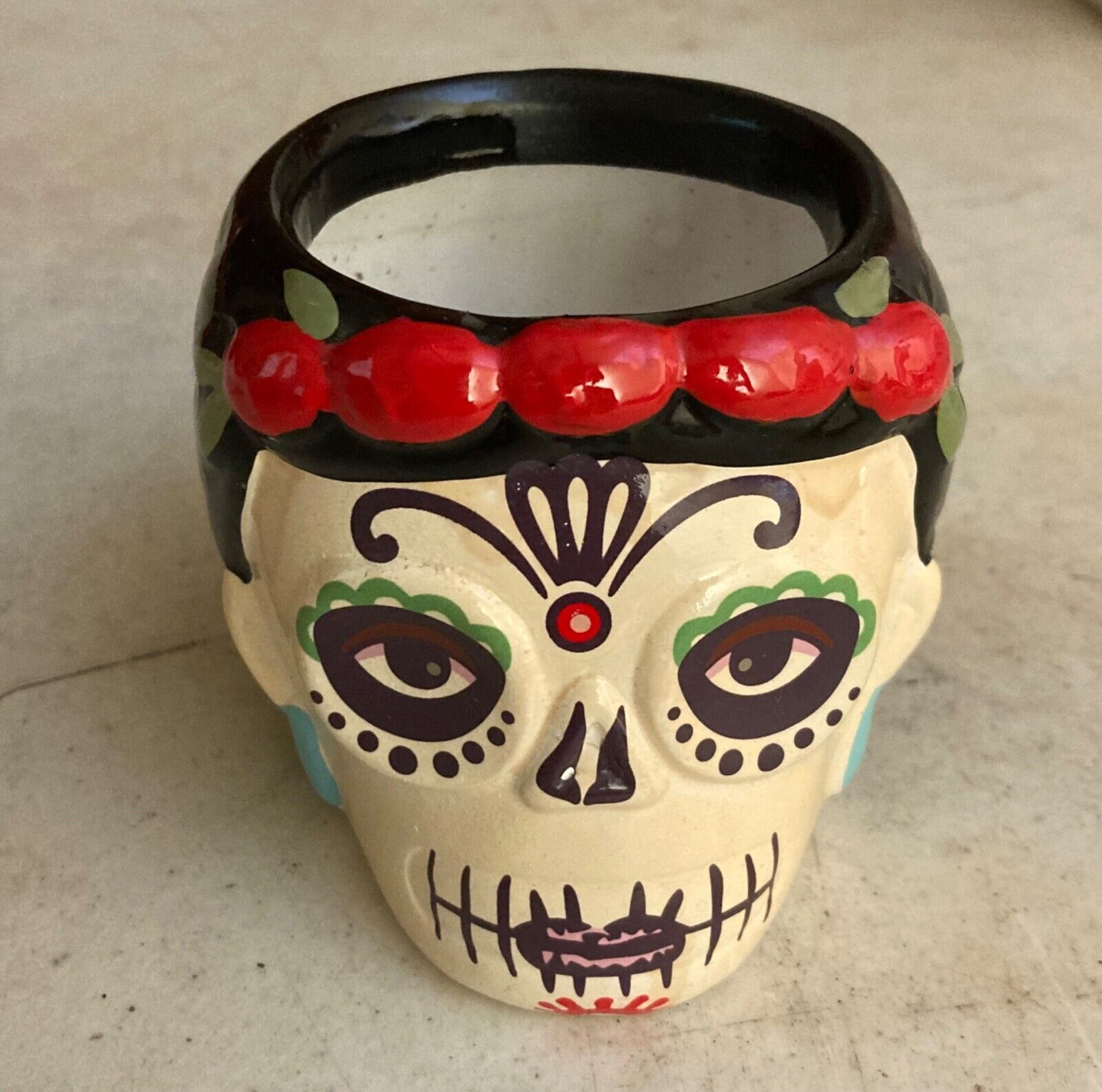 Small Day of The Dead Ceramic Pot Preowned 