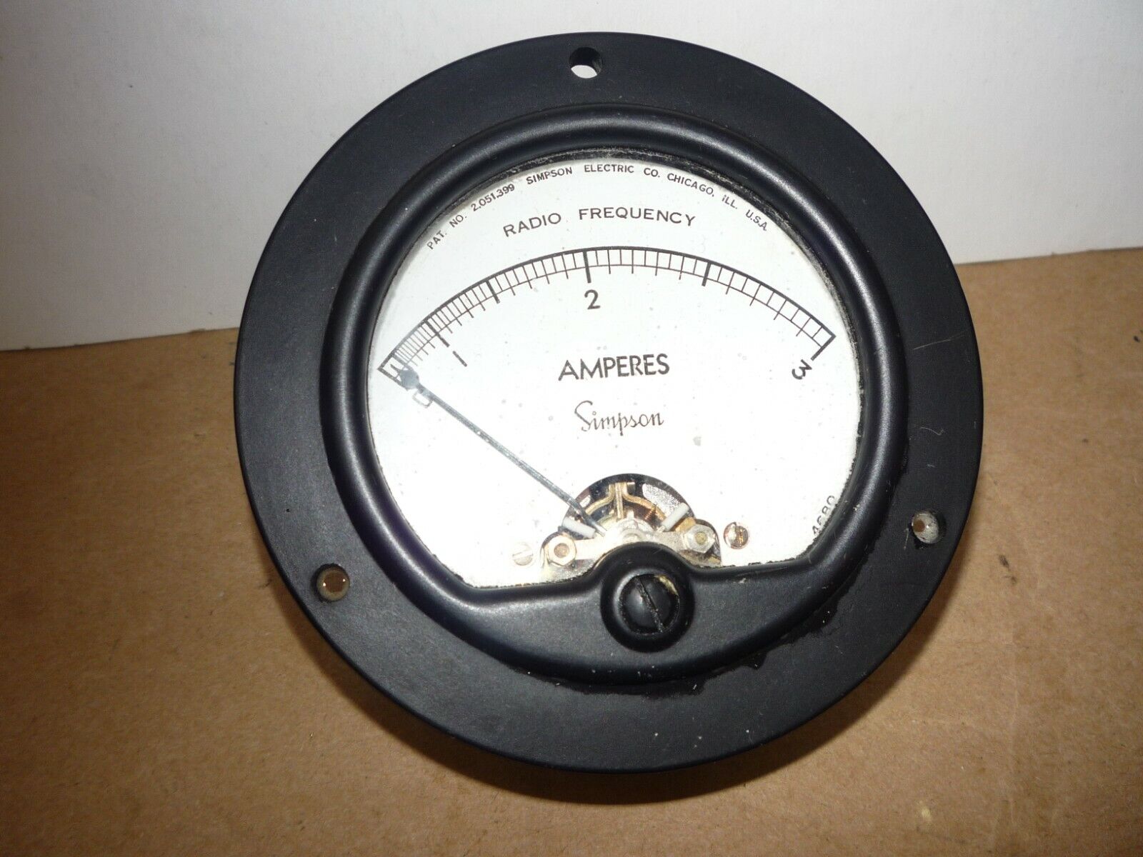 Vintage Simpson DC Amperes Meter Measures 0-3 Amps Panel Gauge Radio Frequency