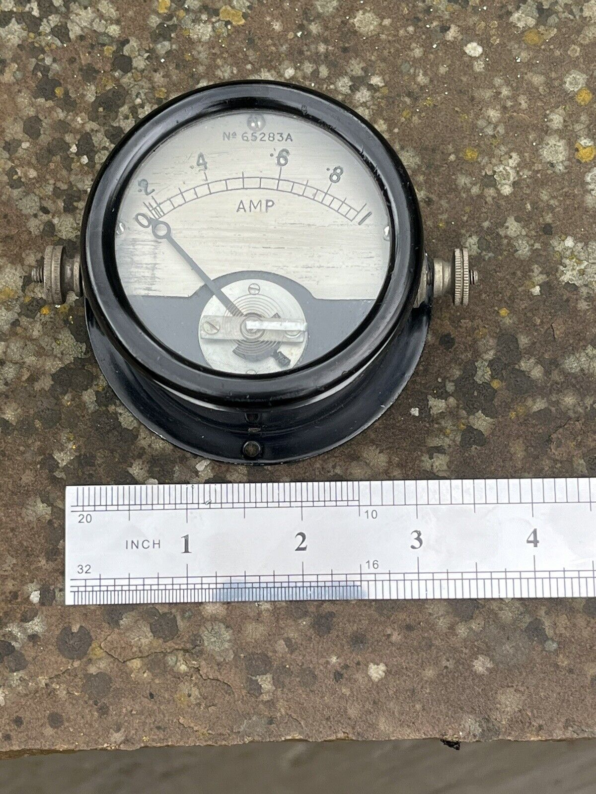 Vintage Ammeter _ Will Need Shunt_ Movement Checked_0-10 Range