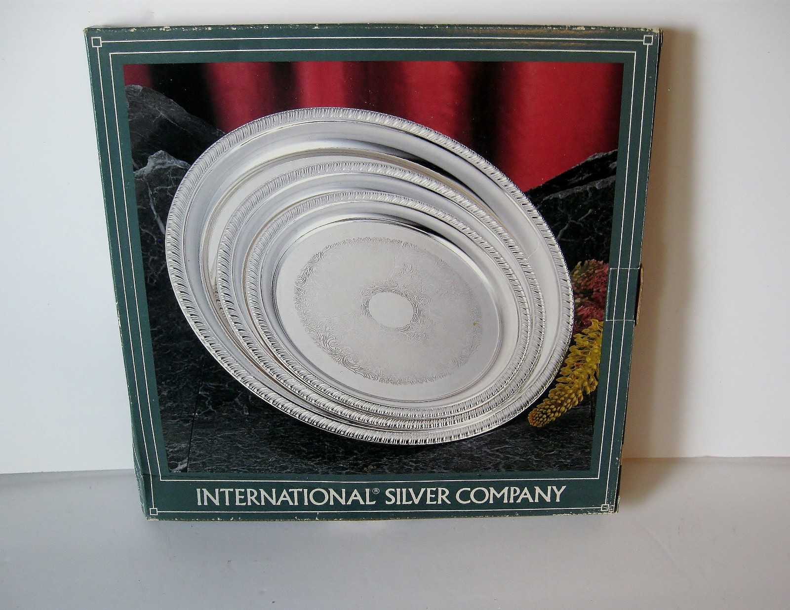 Vintage International Silver Co Silverplated 3 Server Table Tray Set -New/Box Vintage International Silver Co Silverplated 3 Server Table Tray Set -New/Box