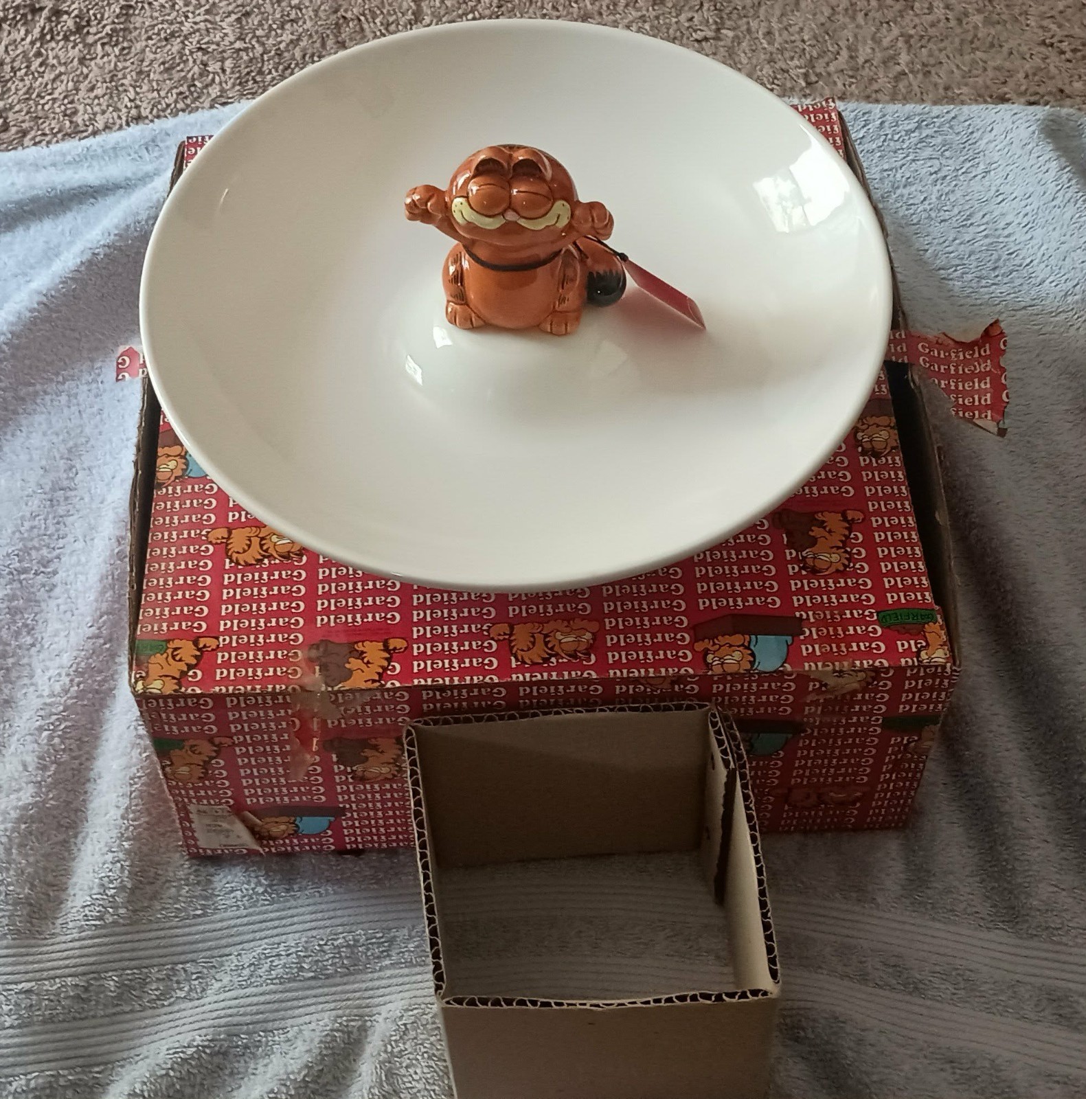 Vintage 1981 Garfield Enesco Ceramic Snack Server/Chip Bowl E-9363 Org. Box READ Vintage 1981 Garfield Enesco Ceramic Snack Server/Chip Bowl E-9363 Org. Box READ