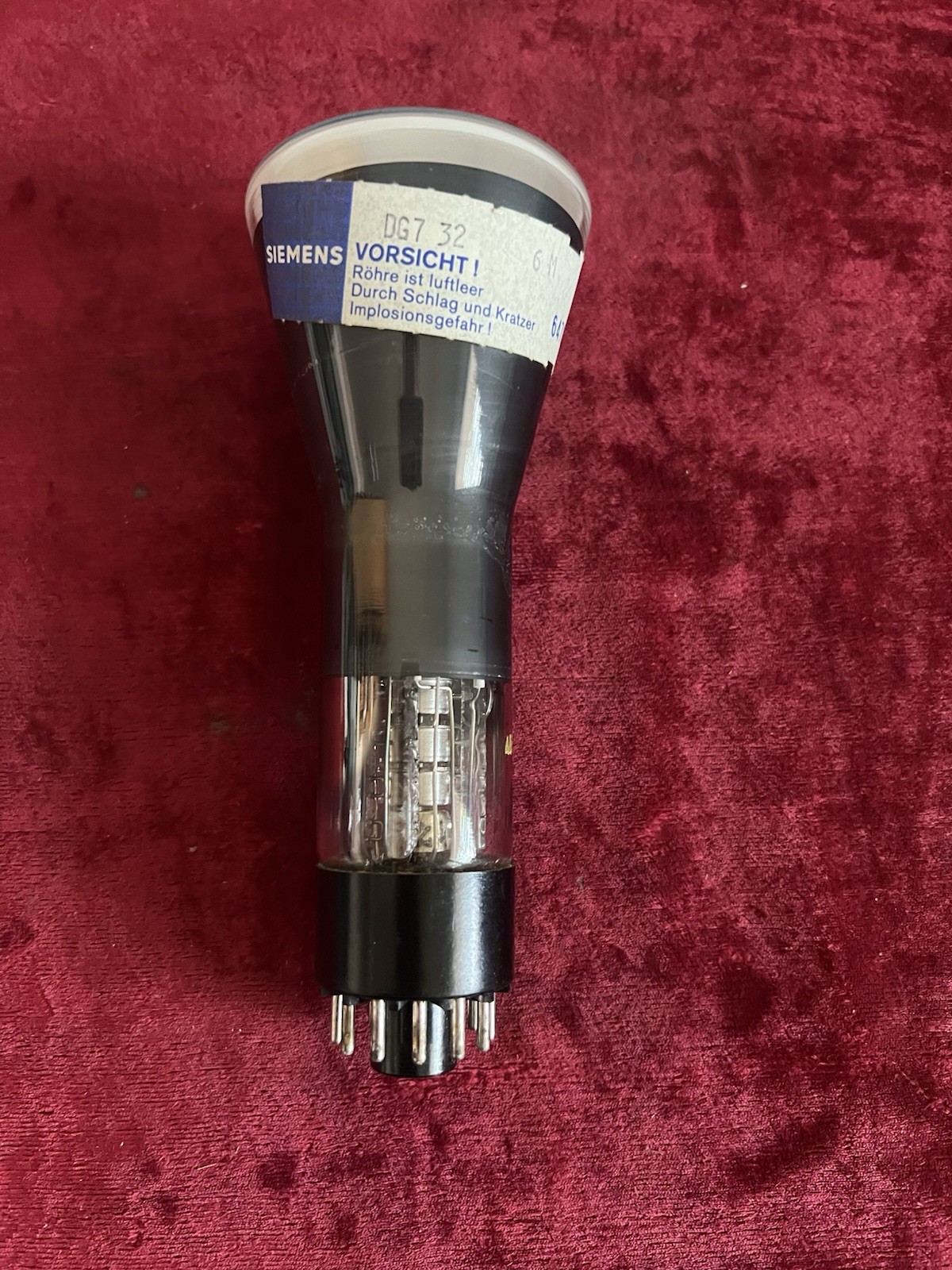 Siemens DG7-32 tube / tube for Philips EE 1007 / 1008 or Marantz 10B tuner Siemens DG7-32 tube / tube for Philips EE 1007 / 1008 or Marantz 10B tuner