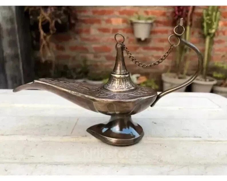 Aladdin Genie Chirag Vintage Style Handcrafted Brass Aladin Oil Lamp Home Aladdin Genie Chirag Vintage Style Handcrafted Brass Aladin Oil Lamp Home