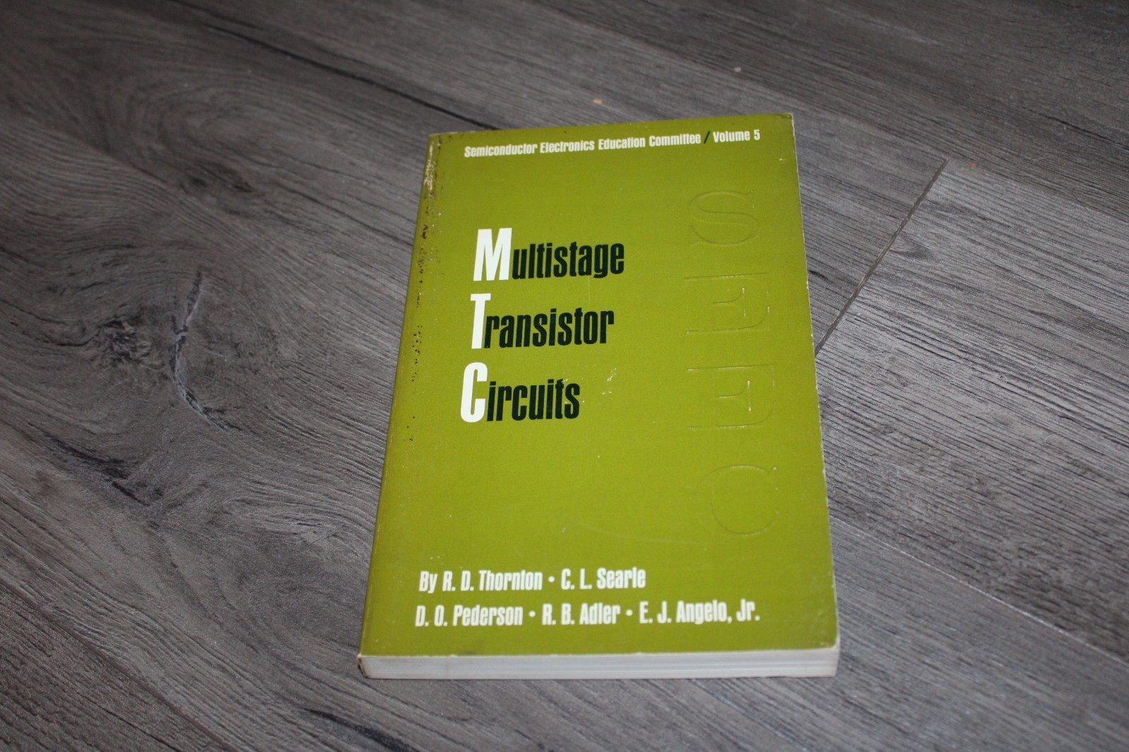 Multistage Transistor Circuits by Semiconductor Electronics Ed Committee 1965