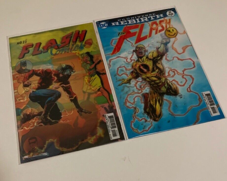 THE FLASH 21 & 22, Lenticular Cover Comics THE BUTTON & REBIRTH Set Of 2