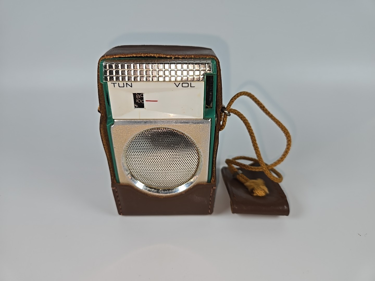 Unique General (Yaou) Transistor Radio *Read* Unique General (Yaou) Transistor Radio *Read*