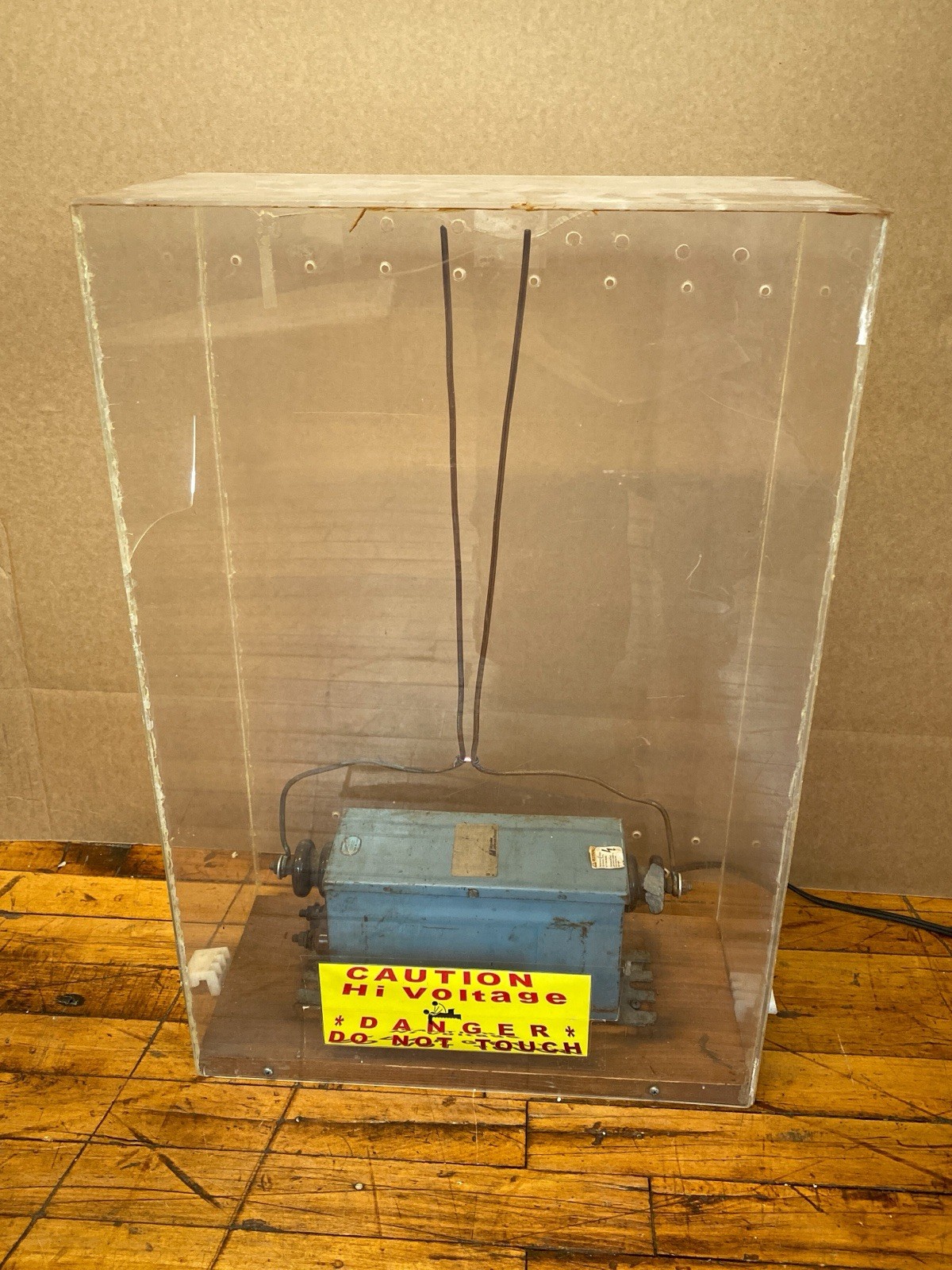 Vintage Jacob's Ladder Magnetek Jefferson Electric High Voltage Arc Apparatus Vintage Jacob's Ladder Magnetek Jefferson Electric High Voltage Arc Apparatus