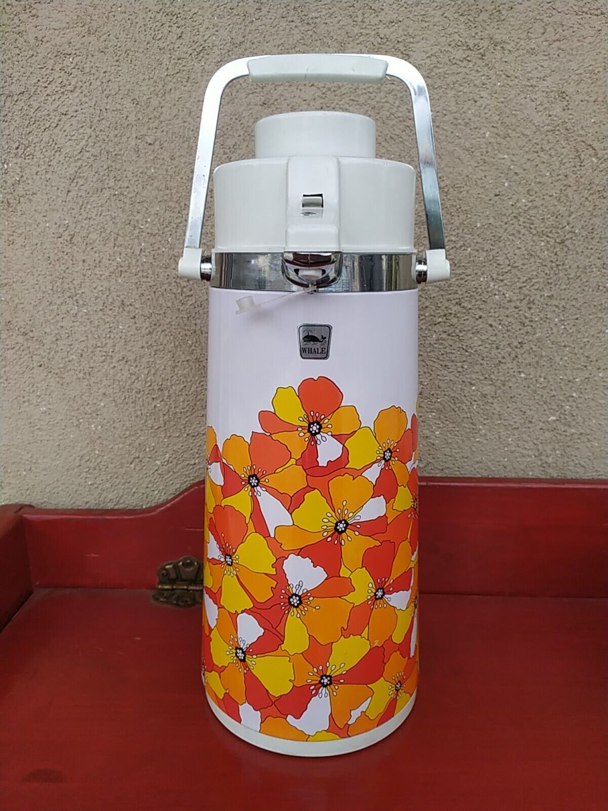 WHALE VTG Air Pot Vacuum Thermos Orange Flower  Hot Cold 2.2 liter VTG