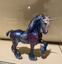 Breyer Classic #712450 Altair 2022 Glossy Unicorn picture