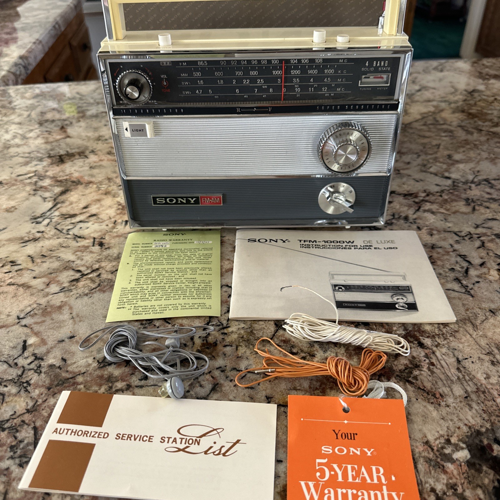 TFM-1000W 4-Band Transistor Radio | Complete in Box w/ Manuals & Extras