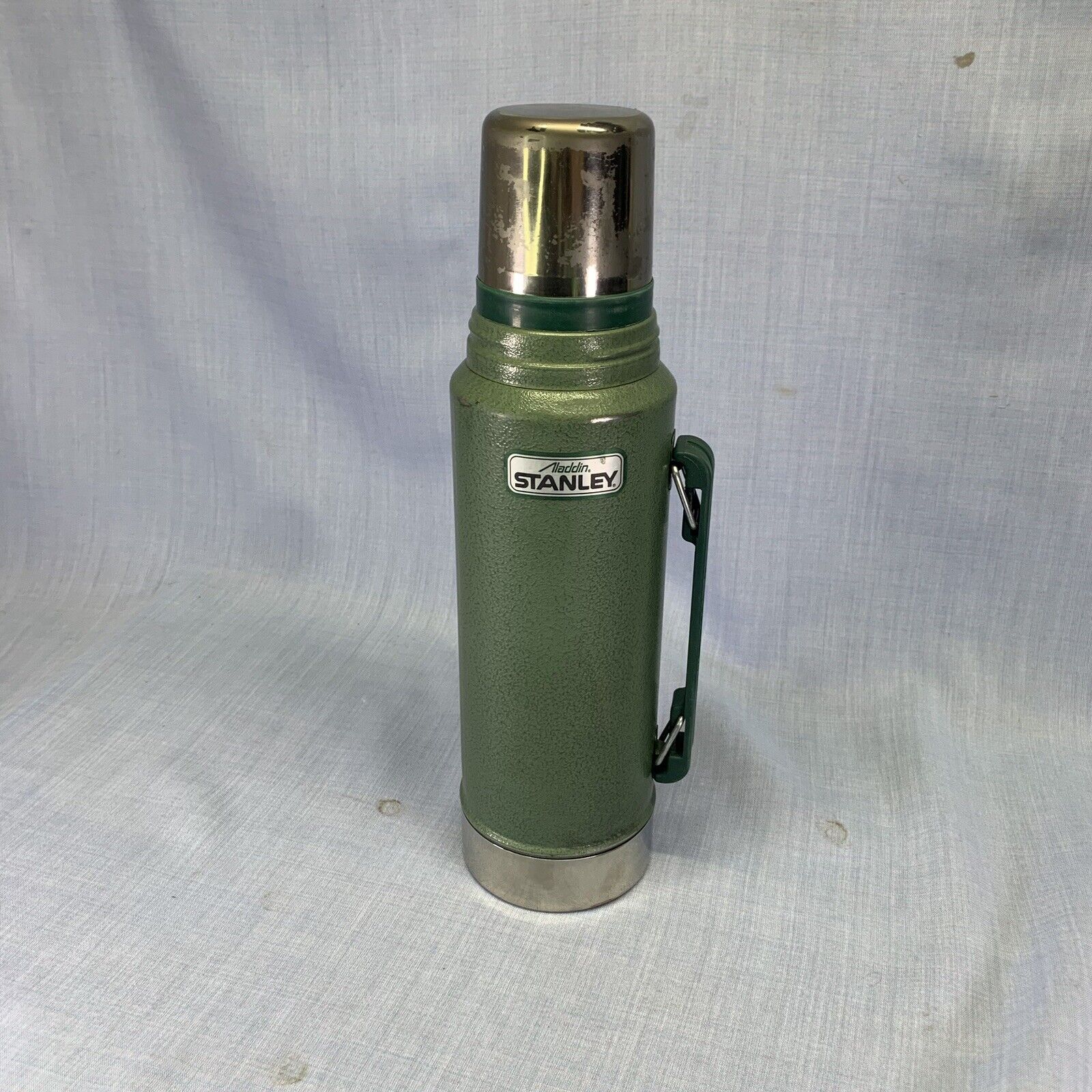 Vintage Aladdin Stanley Green Vacuum Bottle Thermos Made in USA A-944DH QT
