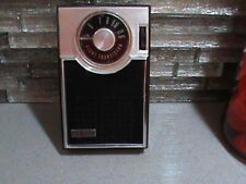 Air Chef 8 Transistor Radio for Parts or Repair. picture