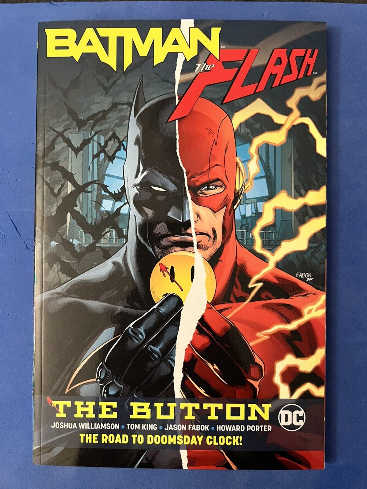 DC BATMAN The FLASH: The BUTTON By Joshua Williamson BRAND NEW