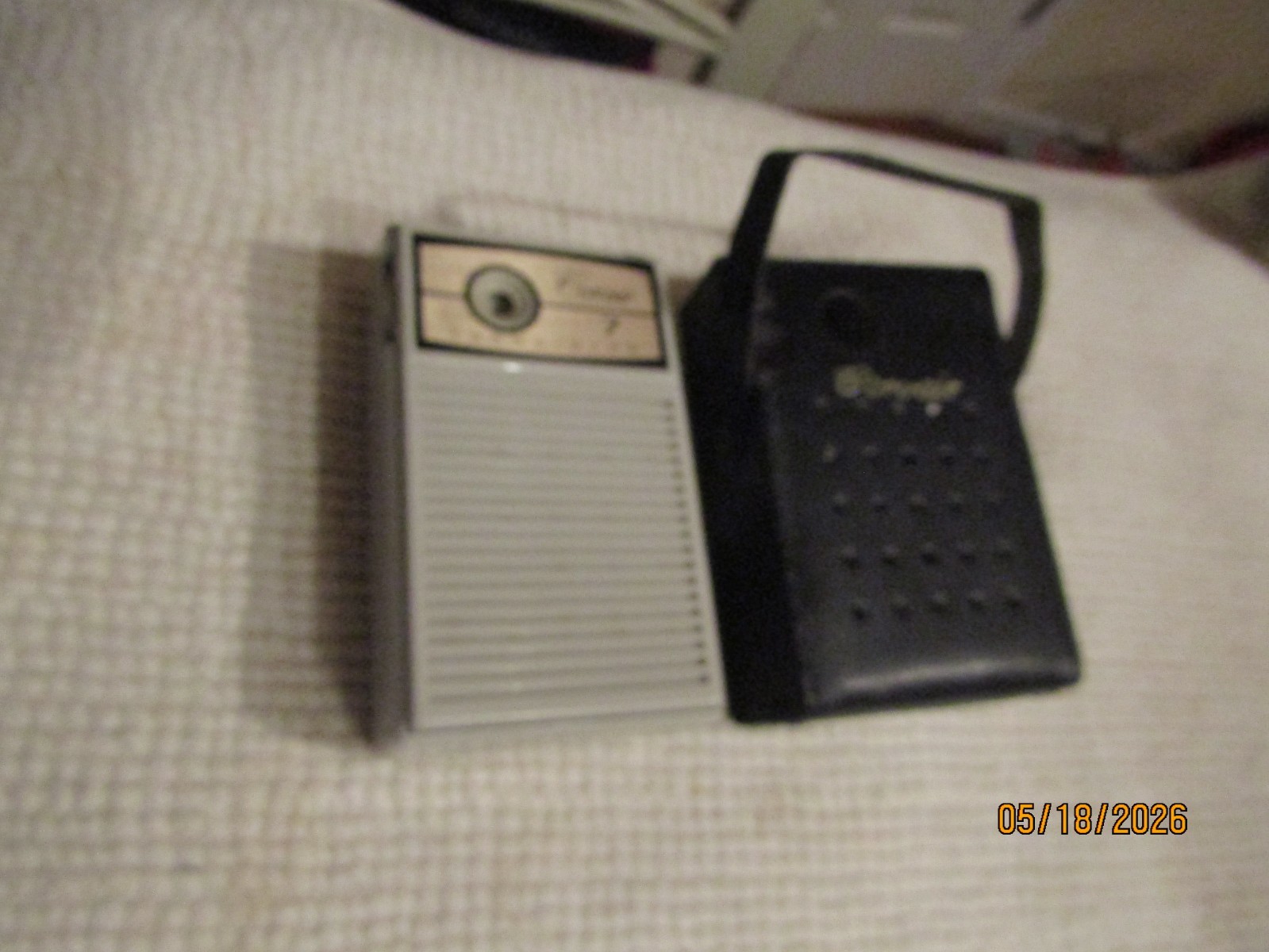 Vintage Crown 7 Transistor Radio With Cowhide Case Turns On Hong Kong 1960s Vintage Crown 7 Transistor Radio With Cowhide Case Turns On Hong Kong 1960s