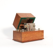 1923 S.G. Brown Mechanical Amplifier For 1-Tube Radios & Crystal Sets * Works picture