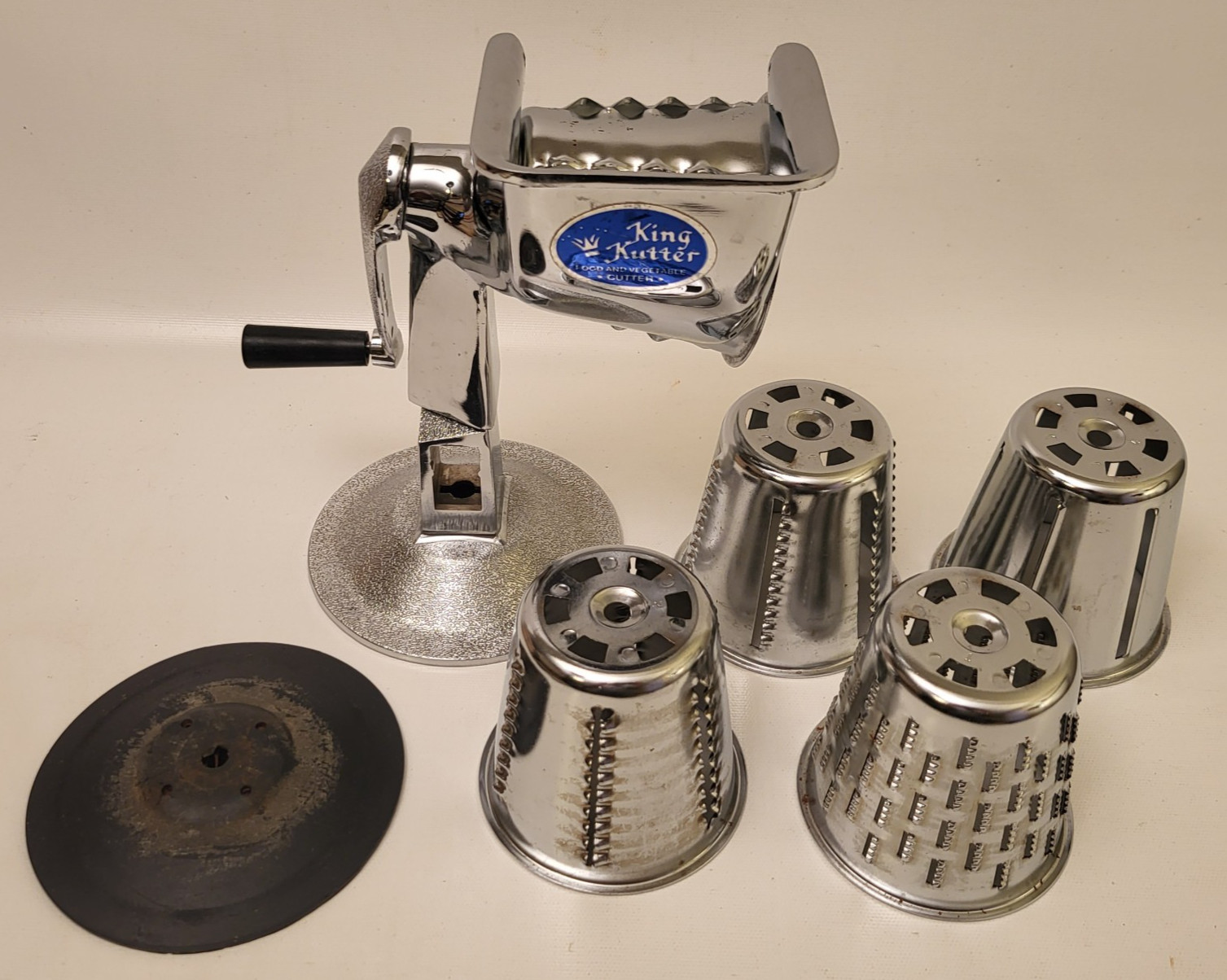 Vintage King Kutter Manual Food & Vegetable Cutter Processor w/5 Cutting Cones Vintage King Kutter Manual Food & Vegetable Cutter Processor w/5 Cutting Cones