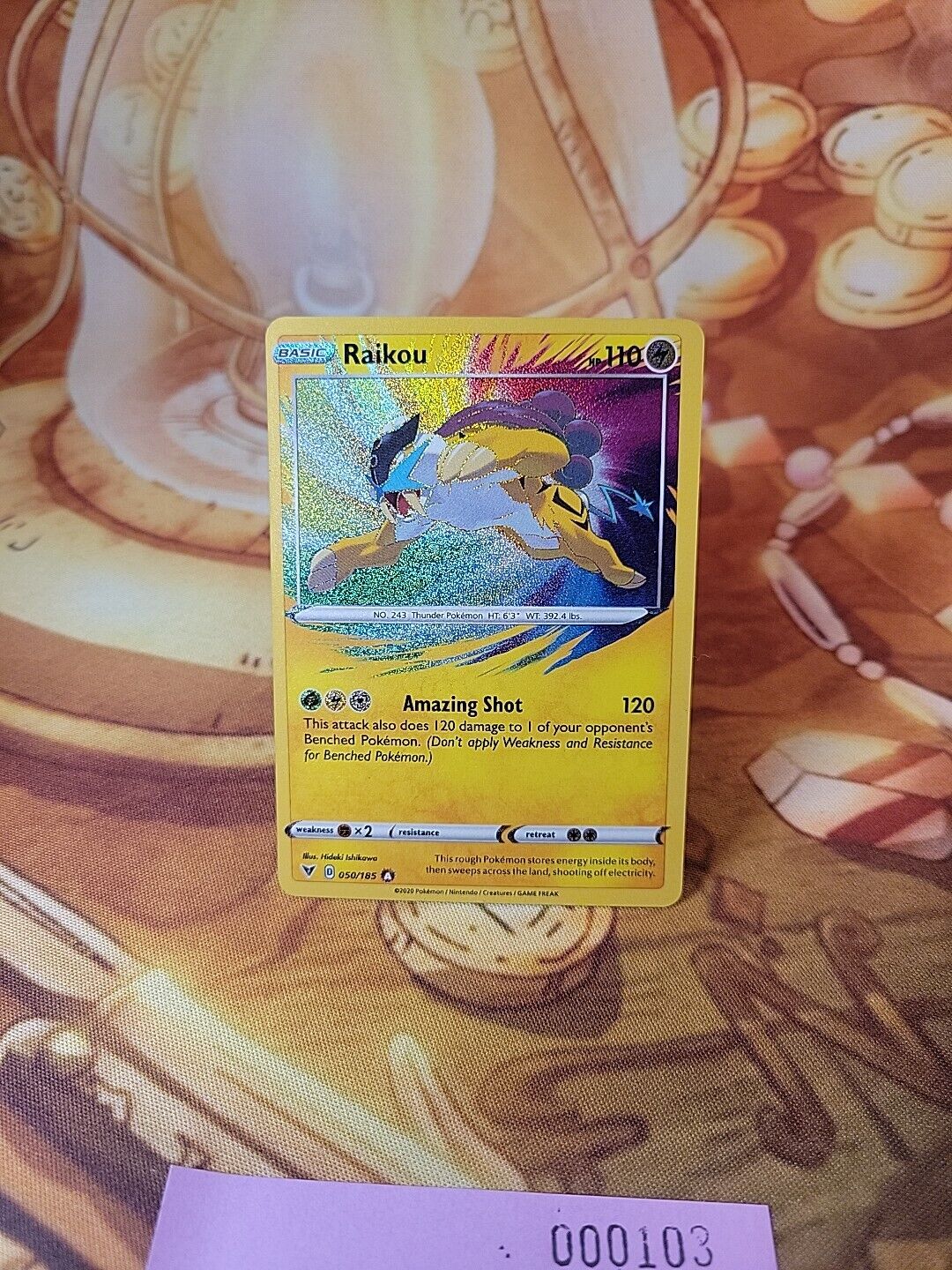 Raikou 050/185 Amazing Rare Holo Vivid Voltage NM Pokemon Card